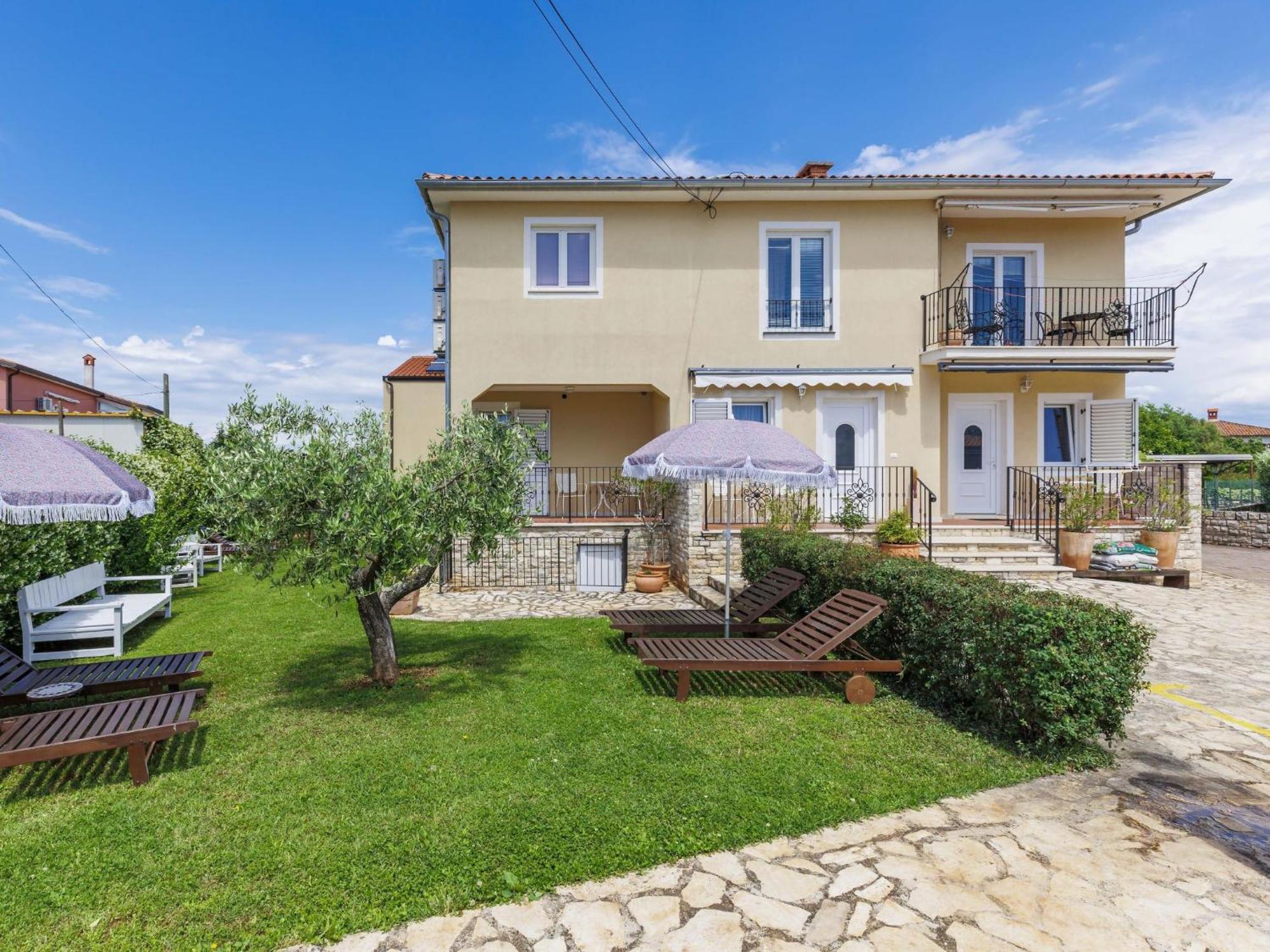 אומאג Apartment Villa Ester-2 By Interhome מראה חיצוני תמונה